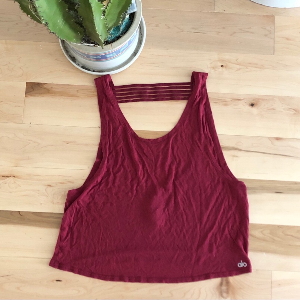 ALO Yoga burgundy crop tank, size S